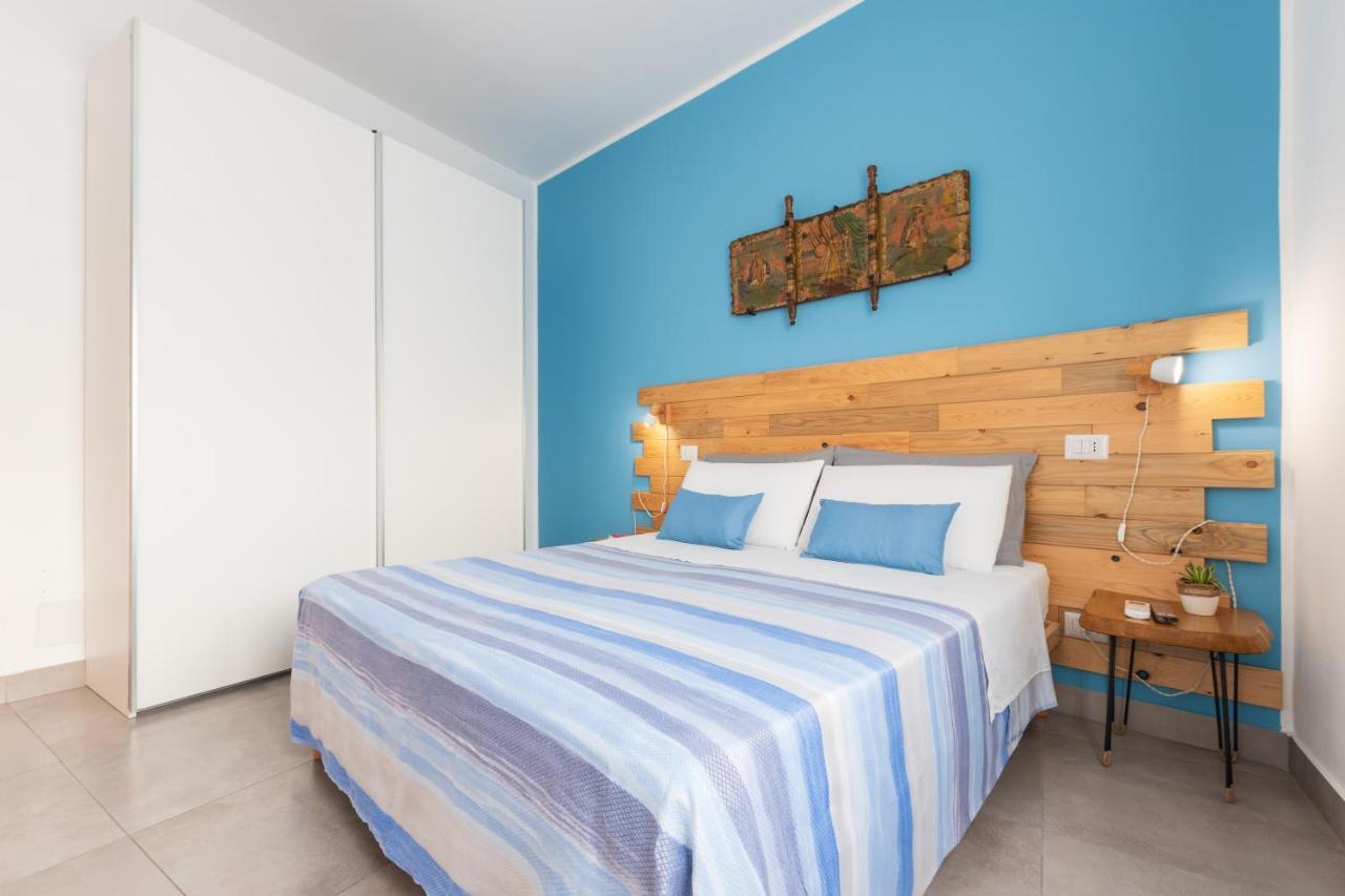 Casa De Paoli - Vista Mare Arenella, Palermo Con Parcheggio Privato Leilighet Eksteriør bilde