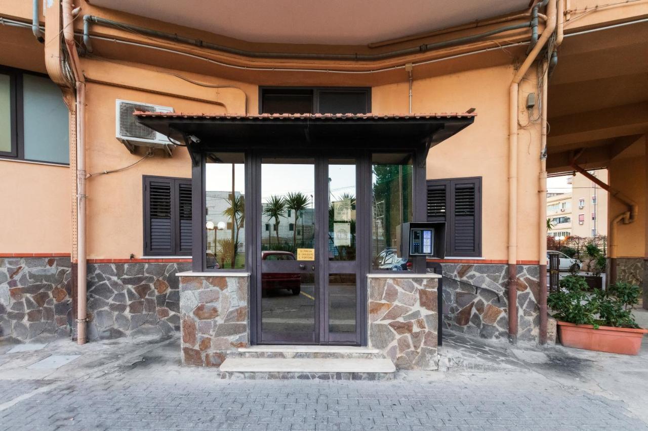 Casa De Paoli - Vista Mare Arenella, Palermo Con Parcheggio Privato Leilighet Eksteriør bilde